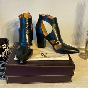 Vince Camuto Signature Leather Pump Black Size 8